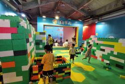 -恐龙探索乐园(磁器口店)