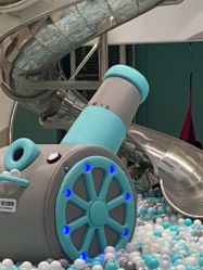 -MINI MARS KIDS CLUB亲子家庭中心(长宁天山店)