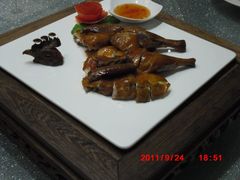 脆皮炸子鸡-邓丽君音乐主题餐厅