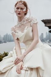 -MANLI BRIDAL婚纱