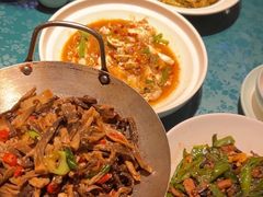 -呷湘厨·鱼汤捞饭·剁椒鱼头·辣椒炒肉(国家会展中心店)