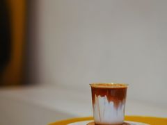椰奶Dirty-YECLIP COFFEE黄色回形针咖啡