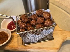 干炸小丸子-鑫巴蜀小镇 · 水煮鱼专研店(玉桥店)