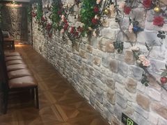 -利鸿私宴(南京路步行街店)