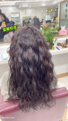 -镁连社·美联社