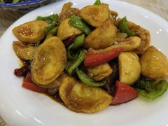 -江城燕子大排档(江汉路步行街店)