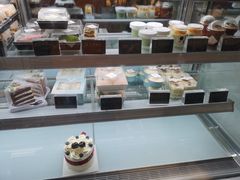 面包甜点陈列柜-佩家私房烘焙(宝龙店)