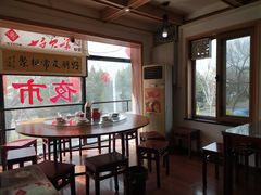 包厢-聚首堂·特色小吃·肘子(什刹海德胜门店)