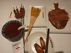 -白氏兄弟烧烤(中赢广场店)