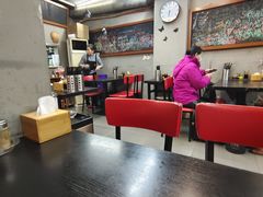 -丽影重庆小面(定西路店)