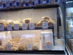 面包甜点陈列柜-DEMO黛慕蛋糕(中泰店)