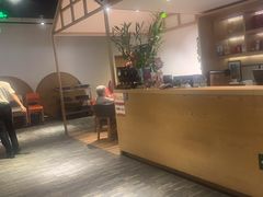 -渝信川菜 · 川味家常菜(财富购物中心店)