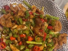 -鑫巴蜀小镇 · 水煮鱼专研店(玉桥店)