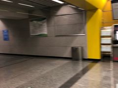 -红土地(地铁站)