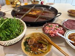 -岗上渣渣老火锅(两路口店)