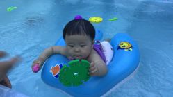 -鱼乐贝贝婴幼儿水育馆(京洲南街店)