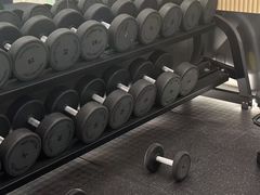 -Z&B Fitness Studio·Gym(前滩L+PLAZA店)