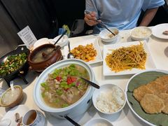 -怡得饭庄·30年老店·宋大妈昆明菜