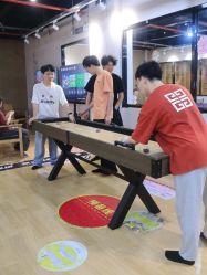 -飞吧潮玩运动蹦床游乐场