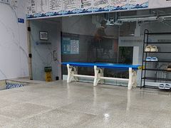 -小蓝鲸游泳培训基地(积水潭店)