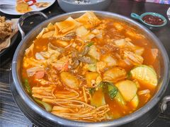 -the frypan韩国炸鸡啤酒(五路居店)