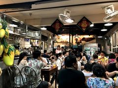 -Dang restaurant (patong phuket)