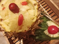 傣味菠萝饭-云海肴云南菜(浦江欢乐颂店)