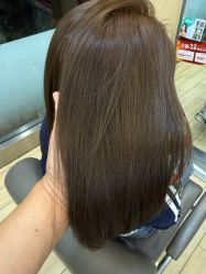 -首脑美发沙龙