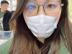 -三叶眼镜城·好视力眼镜店