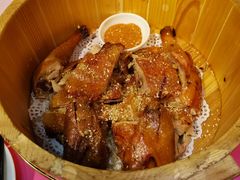 -胡桃里音乐酒馆(环亚凯瑟琳广场店)