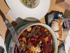 -渝信川菜 · 川味家常菜(财富购物中心店)