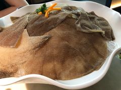 -左庭右院鲜牛肉火锅(浦江欢乐颂店)