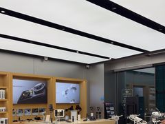 -DJI大疆(深圳华强北曼哈授权体验店)