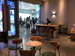 -星巴克臻选(周浦万达店)