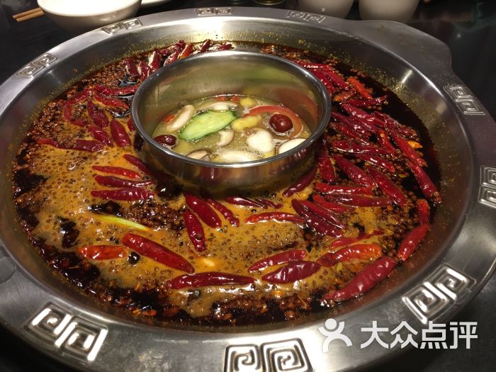 蜀龙焱原味老火锅(华润万达店)-鸳鸯锅图片-成都美食-大众点评网