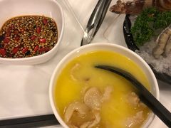 -鲜入围煮花胶鸡海鲜火锅