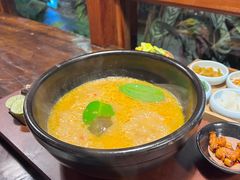 -银米·云南传统过桥米线(双廊黑金冠店)