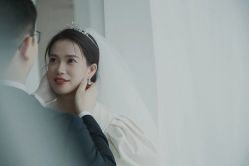 -唯一旅拍·颂当代影像艺术中心(上城店)