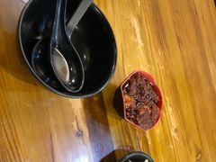 -丽虹云南过桥米线(兴工街店)
