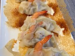 -今鲜源酒店·海鲜锅贴青岛菜(新湛路店)