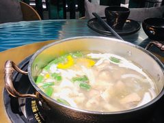 -凤园椰珍·臻品椰子鸡(保利时光里店)