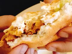 香辣鸡腿堡-肯德基(鲁迅路店)
