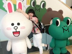 -LINE FRIENDS Garosu-gil Flagship Store