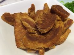 青岛脂渣-船梆煮•蒸汽海鲜·炉火烤肉(五四广场店)