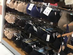 -优衣库(珠海华发商都店)
