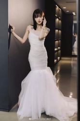 -Vera Wang婚纱礼服旗舰店