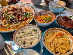 -一个勺子新疆锡伯主题私房菜(红墙巷49号院店)