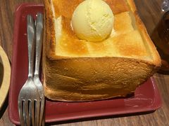 -港丽餐厅(正大店)