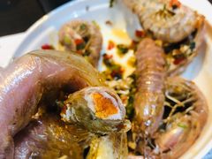 赖尿虾有膏-三妹小龙虾·黄油蟹(华侨城总店)