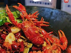 油焖大虾-二钳洞庭虾蟹·江湖菜(成都鹭岛店)